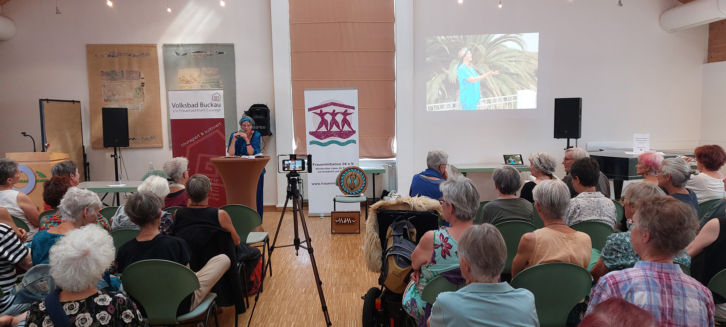 Carien Wijnen hält ihren Vortrag